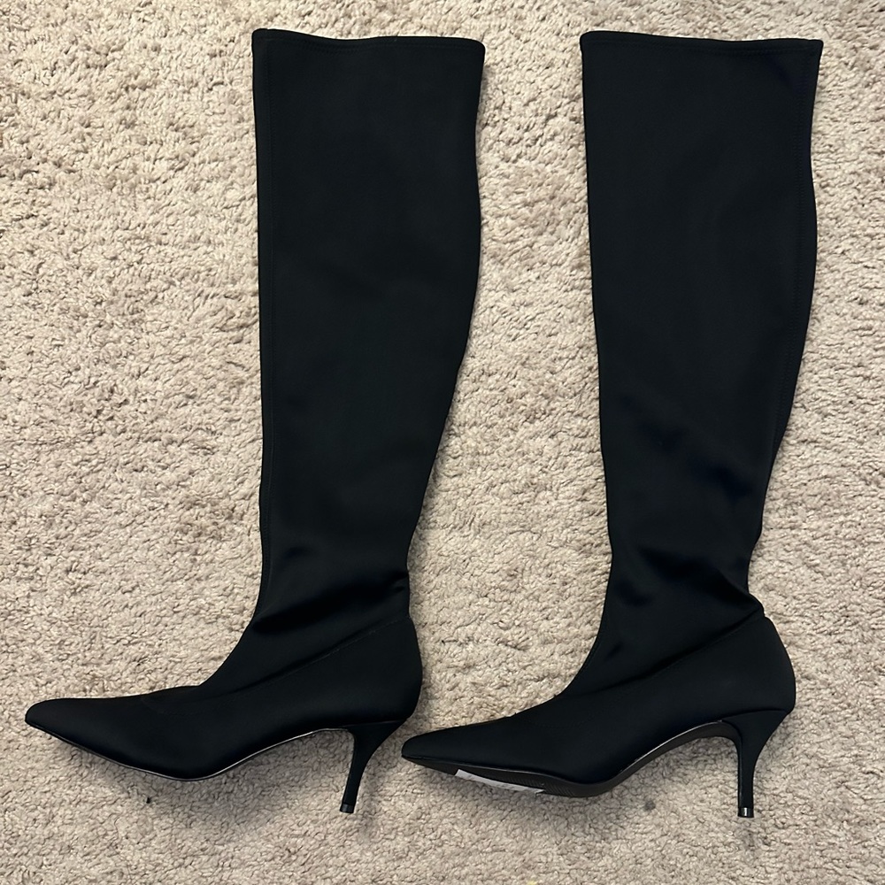 Charles David stretch boots size 7 - Brand New